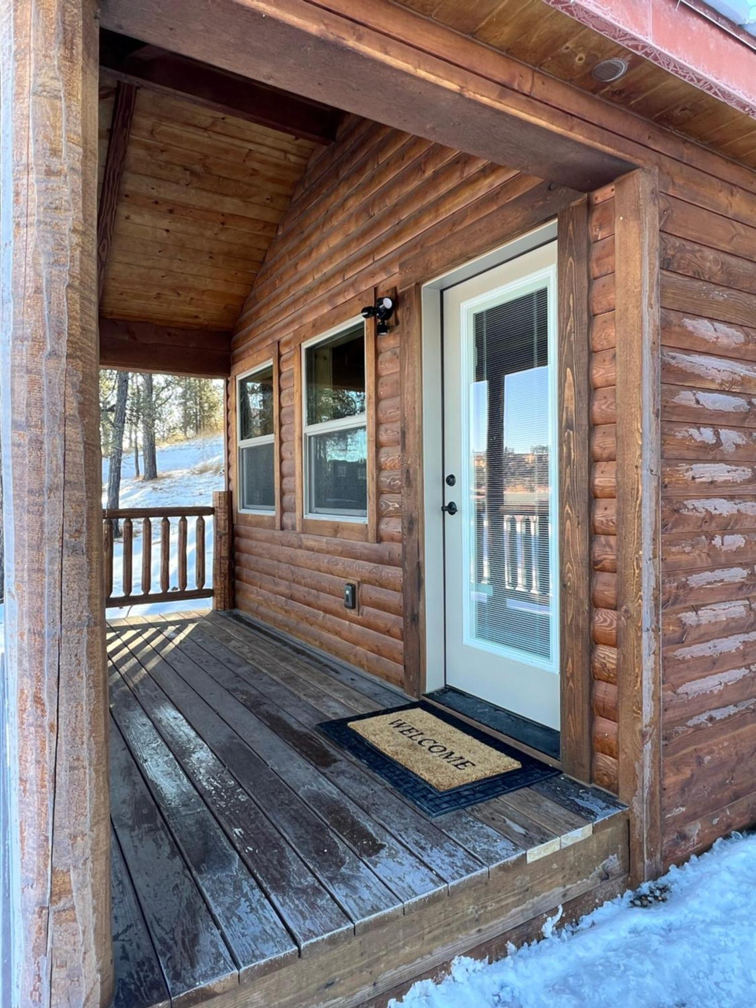 The Lodge At Devils Tower Экстерьер фото