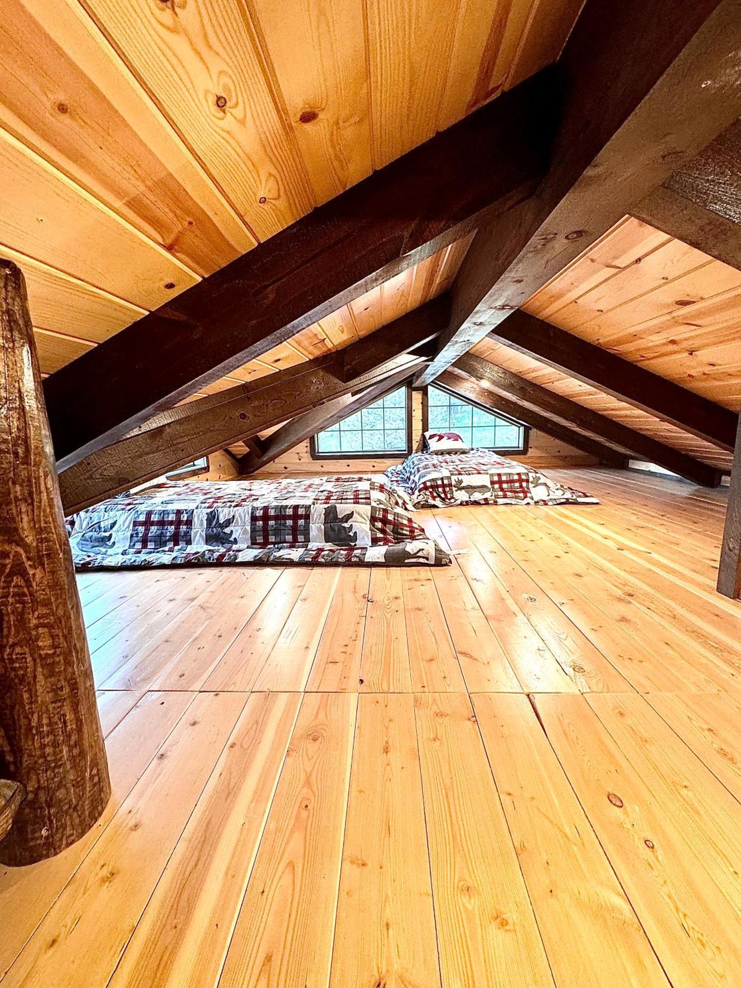 The Lodge At Devils Tower Экстерьер фото